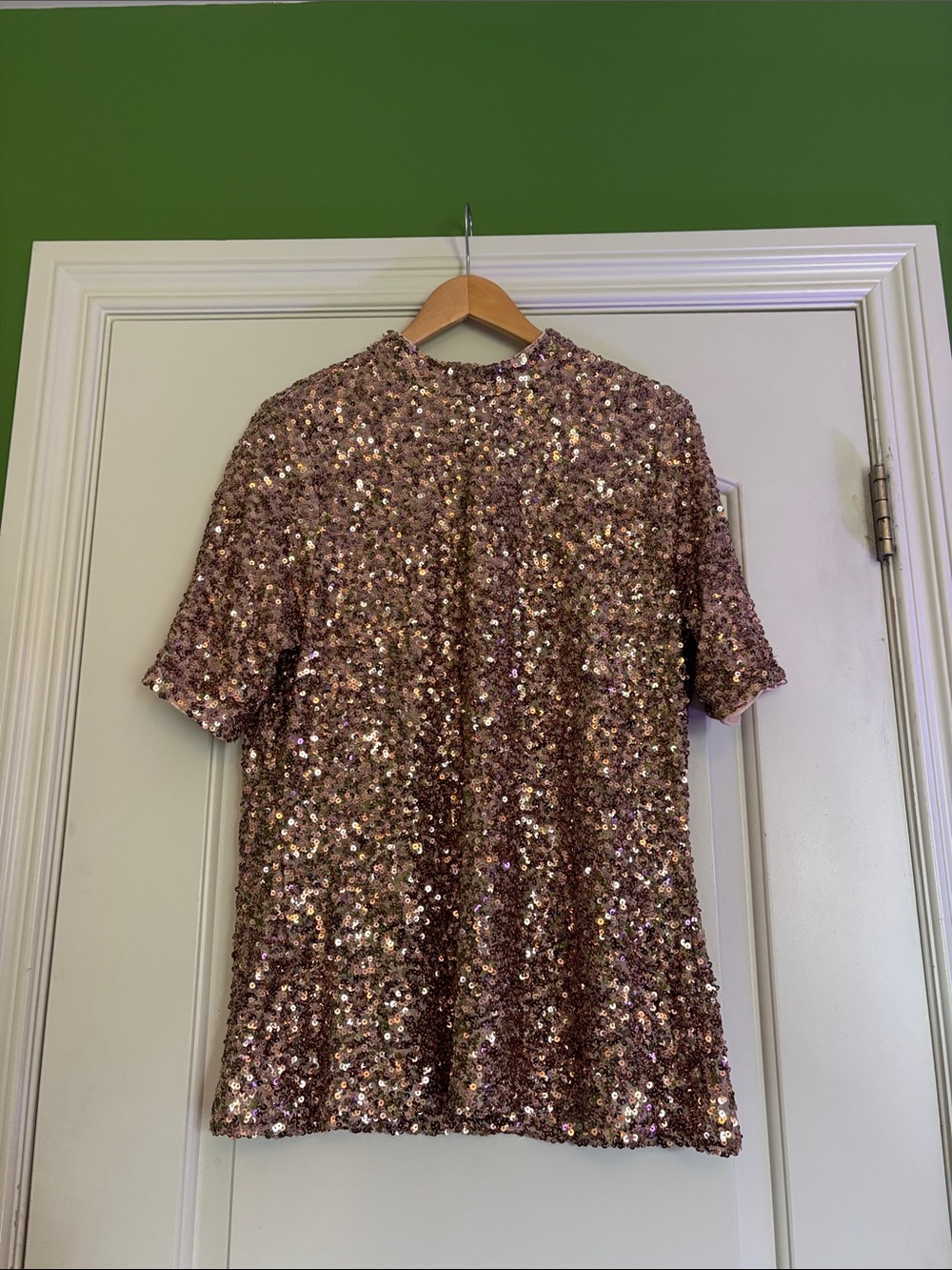 Boston Proper Women’s Sequence Top. size XL